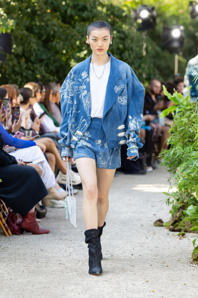 00055-mithridate-spring-2024-ready-to-wear-credit-brand-spon.JPG.webp