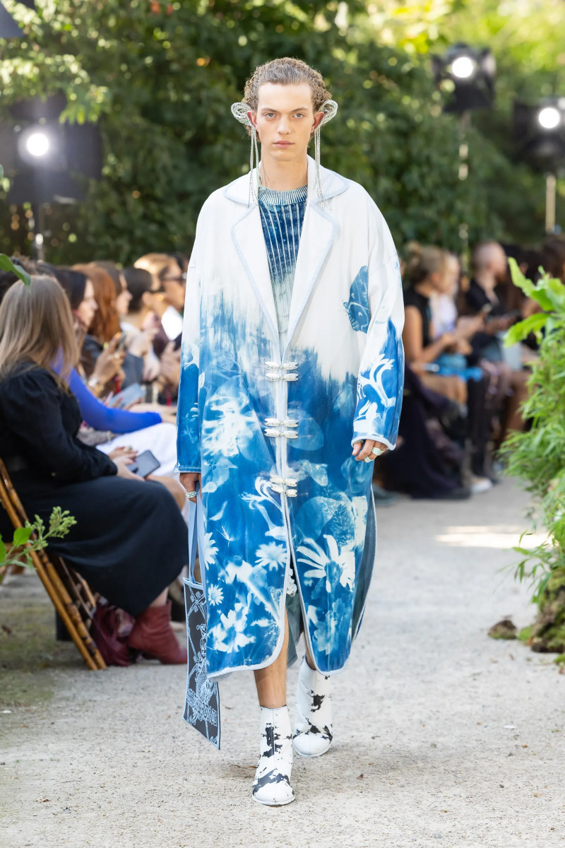 00058-mithridate-spring-2024-ready-to-wear-credit-brand-spon.JPG.webp