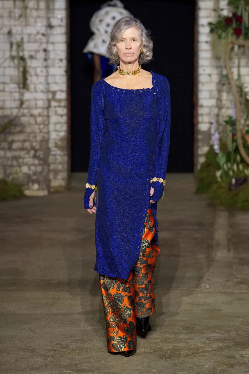 00026-mithridate-fall-2022-ready-to-wear-details-paris-credit-jason-lloyd-evans.webp