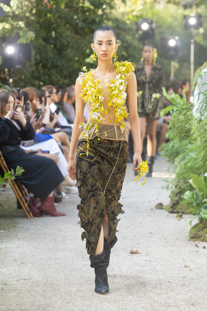 00038-mithridate-spring-2024-ready-to-wear-credit-brand-spon.JPG.webp