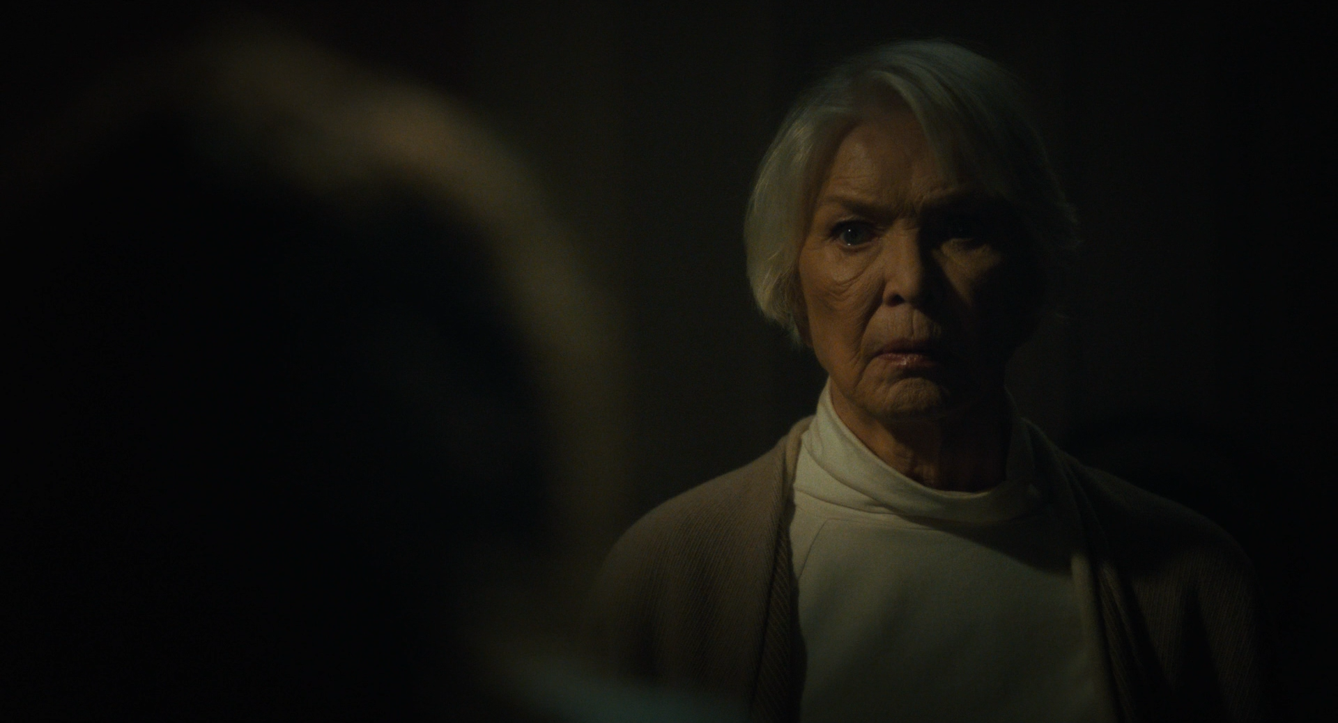 The.Exorcist.Believer.2023.1080p.BluRay.DD+7.1.x264-REBORN-RGB.mkv_snapshot_01.04.27.906.png