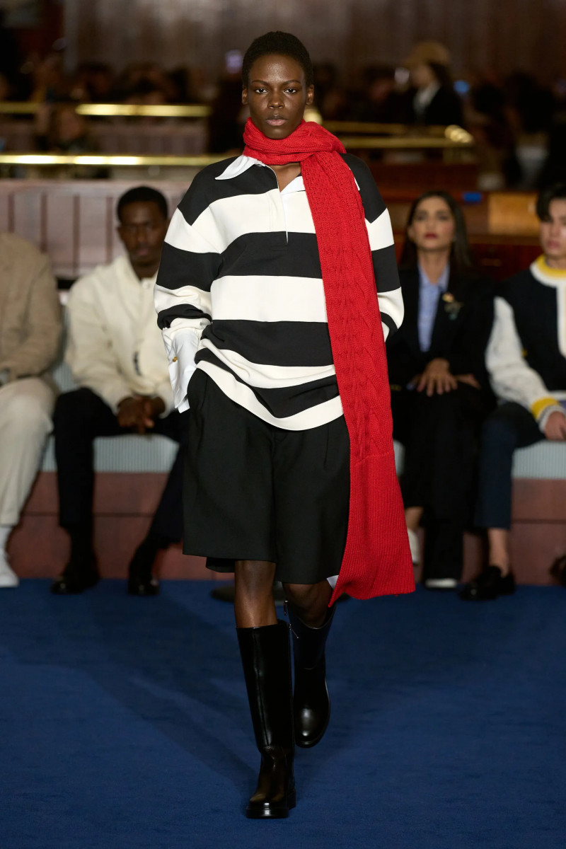00023-tommy-hilfiger-fall-2024-ready-to-wear-credit-gorunway.webp