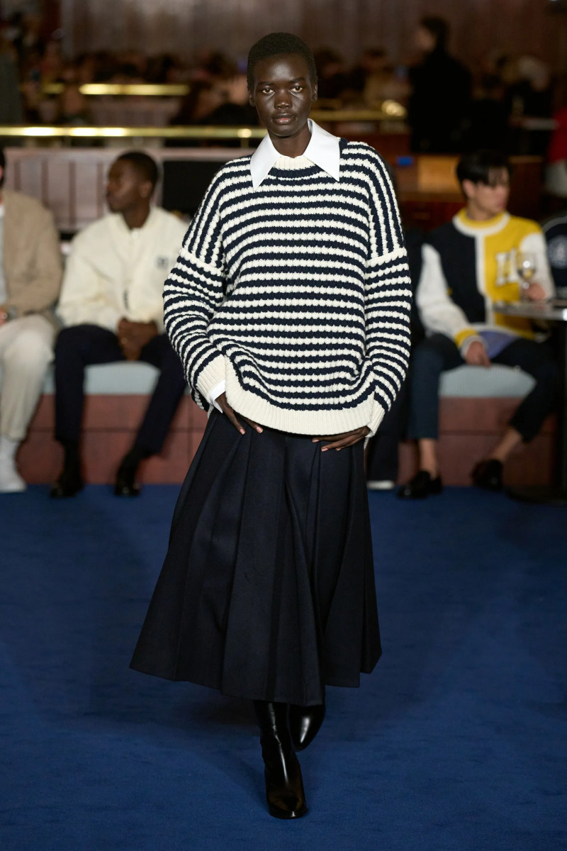 00021-tommy-hilfiger-fall-2024-ready-to-wear-credit-gorunway.webp