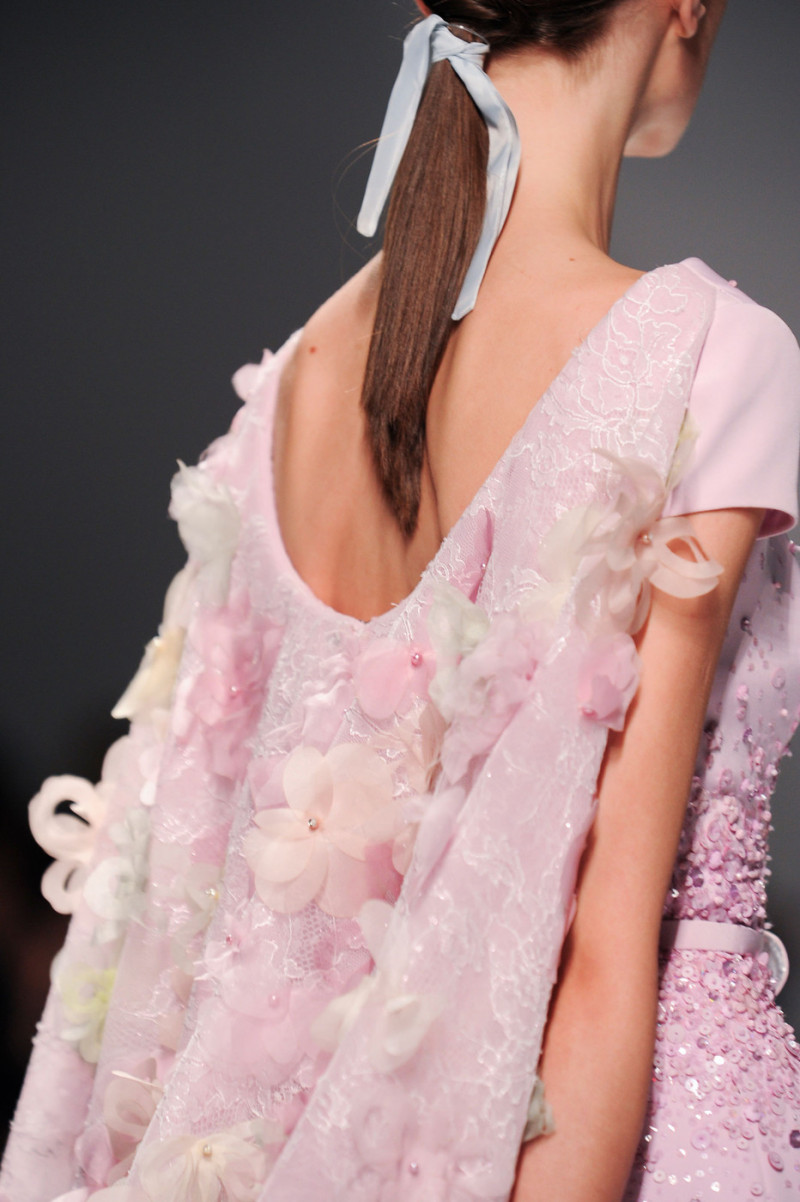 Georges+Hobeika+Spring+2015+Details+9RQdLPdMrz9x.jpg