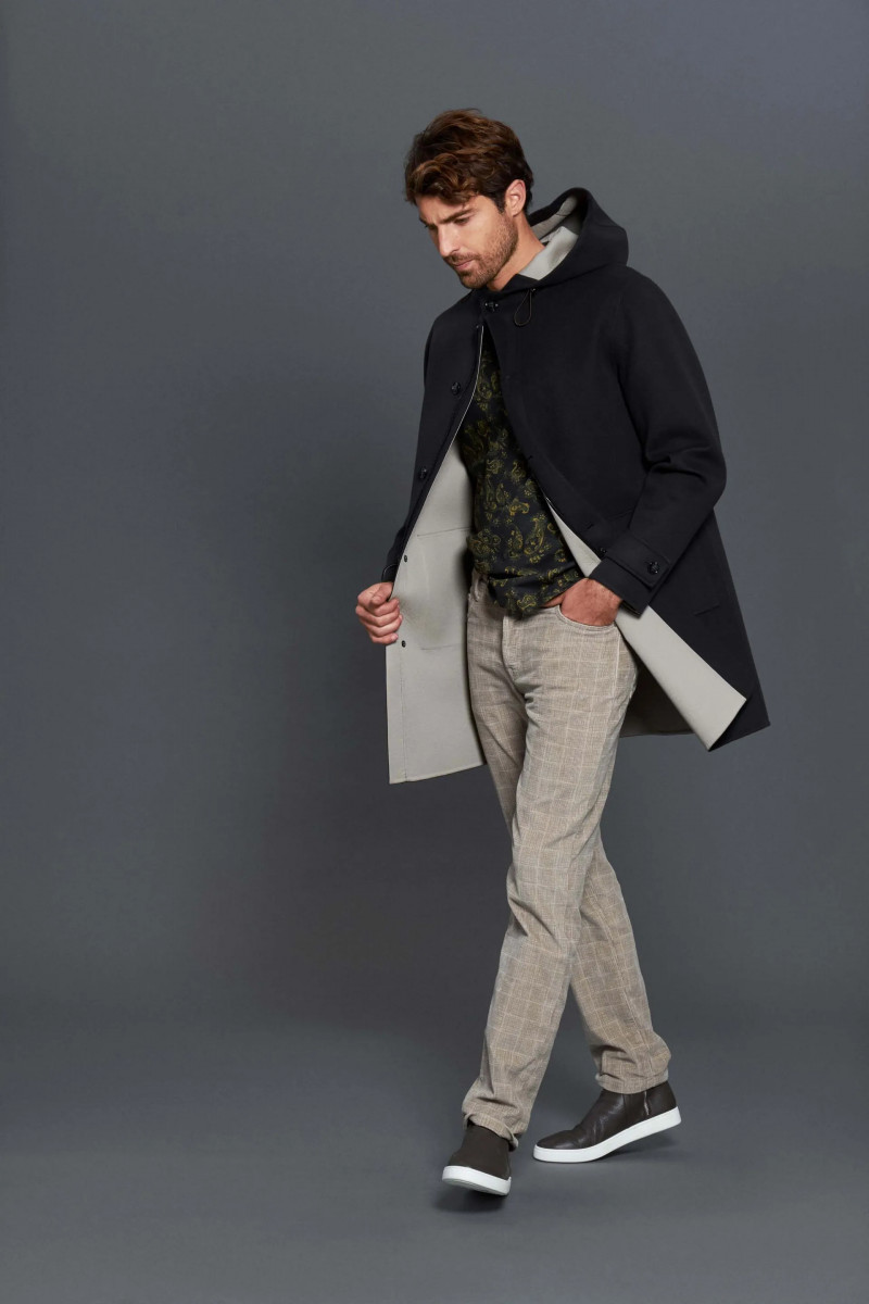 04-kiton-fw18-mens-lookbook.webp