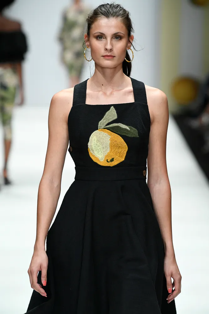 Lena-Hoschek-Show-Berlin-Fashion-Week-Spring_Summer-2019-100.webp
