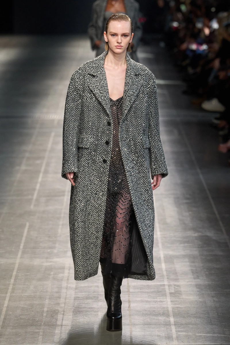 00004-ermanno-scervino-fall-2024-ready-to-wear-credit-gorunway.webp