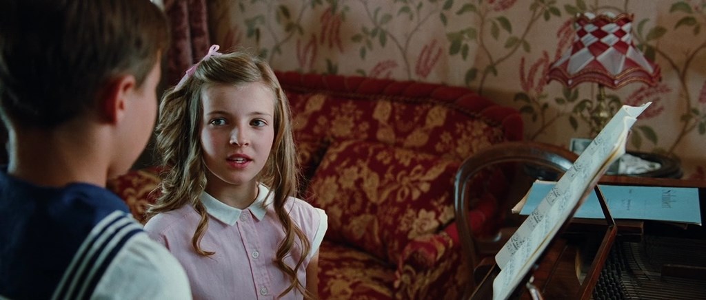 Это как день посреди ночи.2012.BDRip AVC msltel.mkv_snapshot_00.22.08.134.jpg