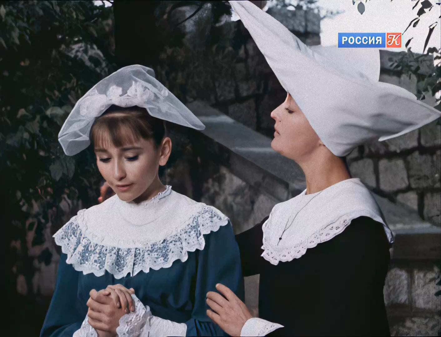 Небесные ласточки (1-я серия) (Россия К) 1080.mkv_snapshot_00.53.17.040.png