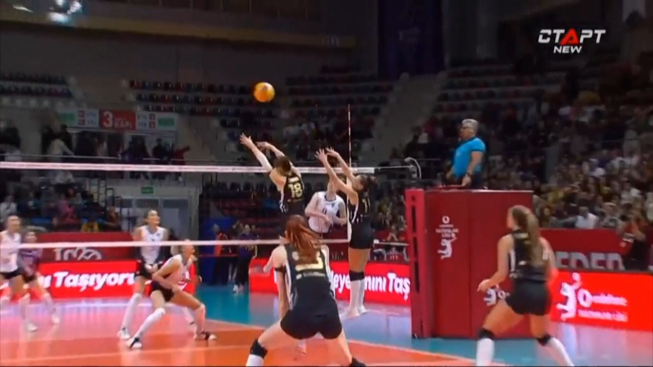 cap_Voleybol_Turkey_Woman_Zerenspor-Vakifbank_24-5_00_11_09_01.jpg