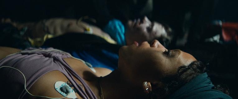 The.Crow.2024.HDRip-AVC.ExKinoRay.mkv_snapshot_01.39.27.169.png