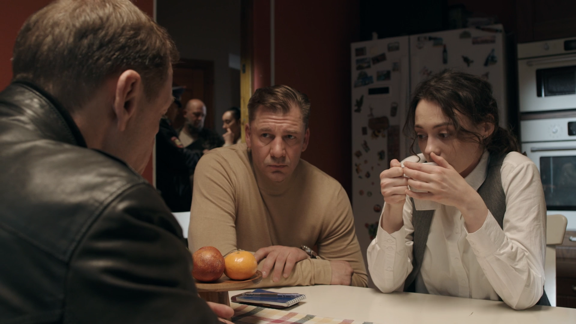 Pojmaj.menya.01.serya.WEB-DL.(1080p).by.lunkin.mkv_snapshot_06.32.png