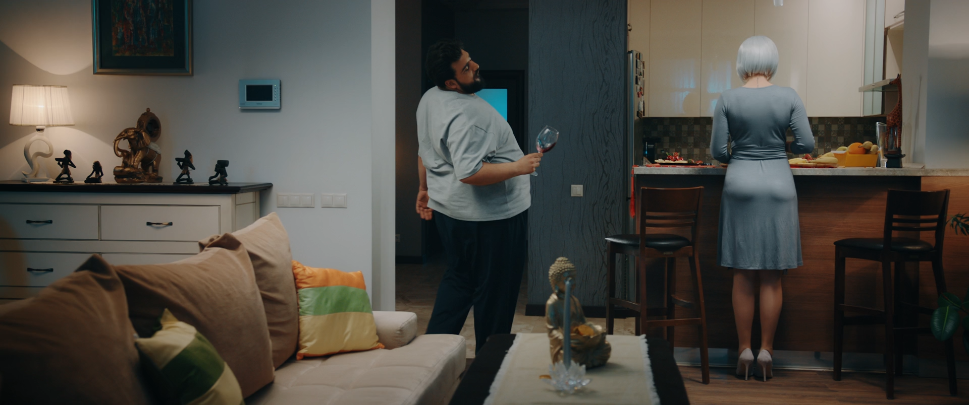 Rosali.2023.WEB-DL.1080p.mkv_snapshot_00.25.36.png