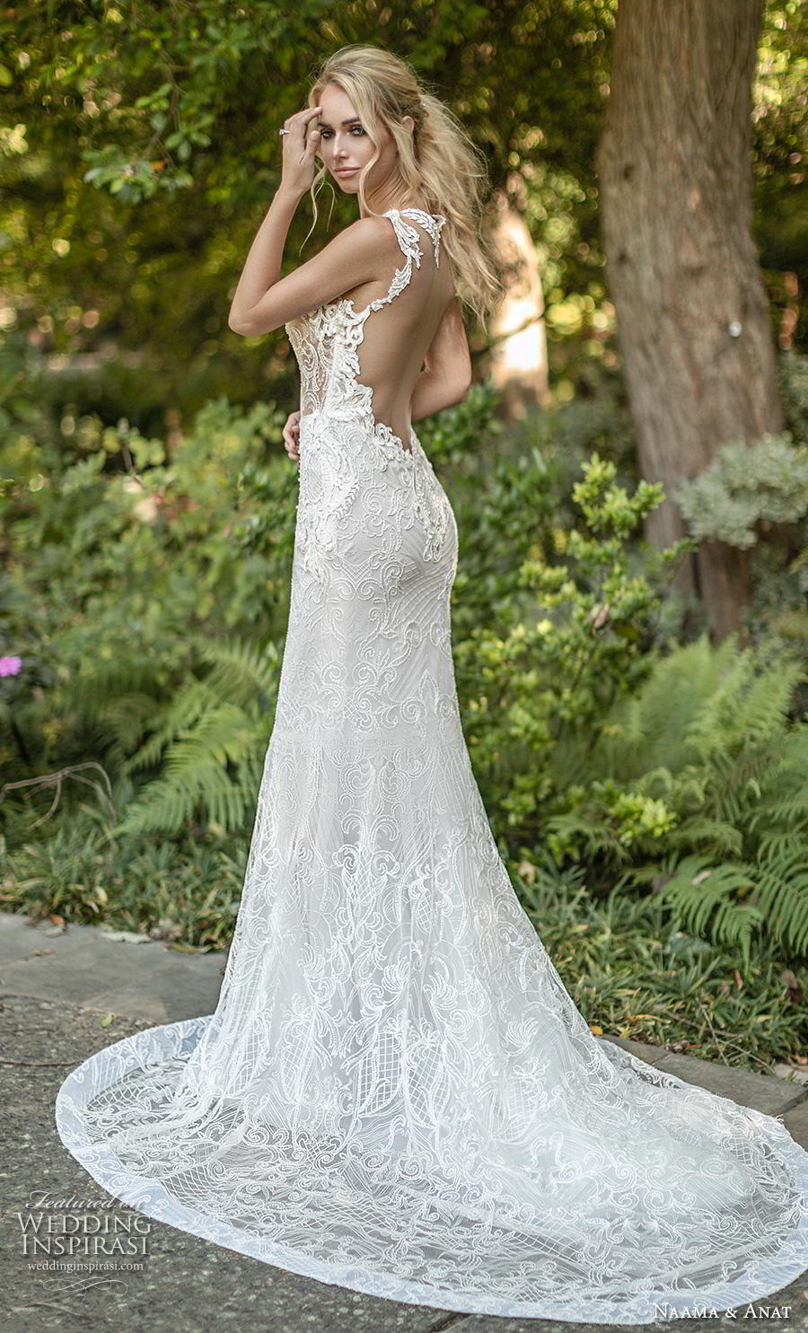 naama-anat-fall-2019-couture-bridal-sleeveless-halter-ne_004.jpg