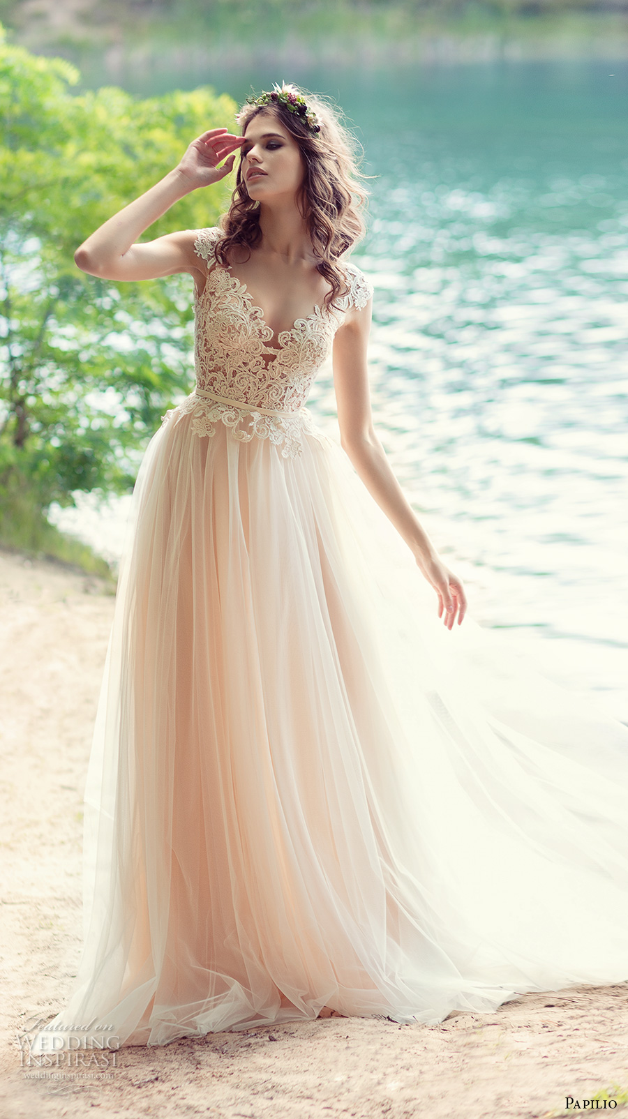 papilio-2017-bridal-cap-sleeves-sweetheart-neckline-heav_003.jpg