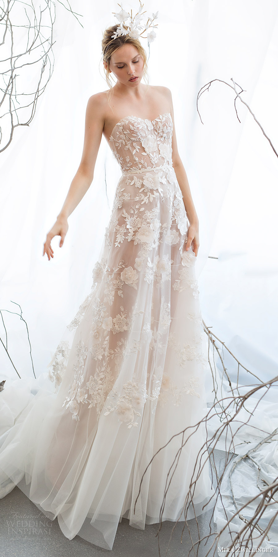 mira-zwillinger-bridal-2017-strapless-sweetheart-aline-w_005.jpg