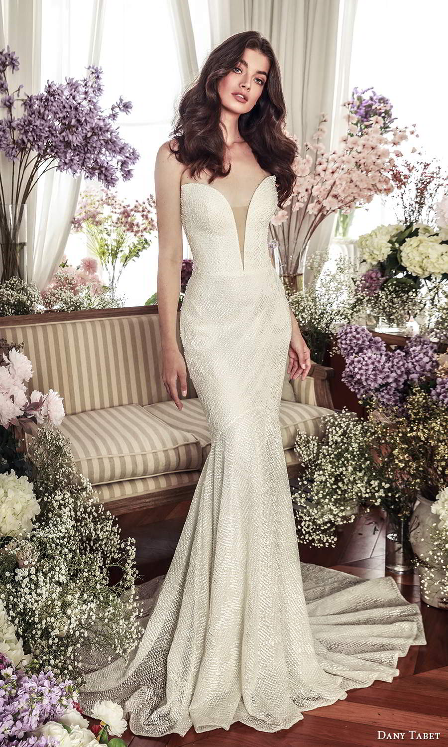 dany-tabet-2021-belle-fleur-bridal-strapless-plunging-sweeth.jpg
