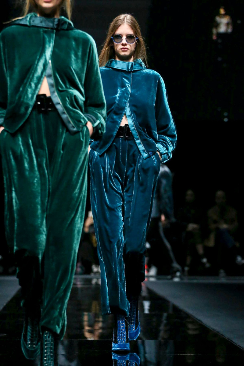 Emporio-Armani-RTW-FW20-Milan-6343-1582282549.jpg