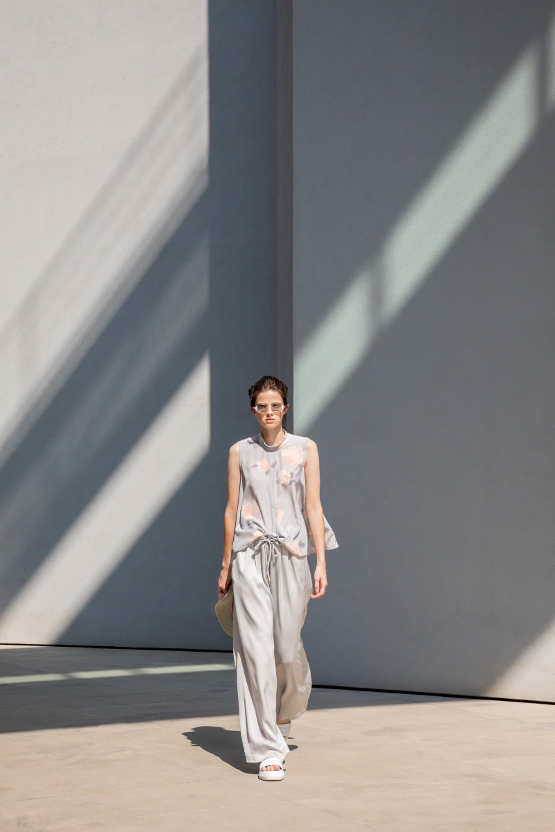 00018-Emporio-Armani-RTW-Spring-21.jpg