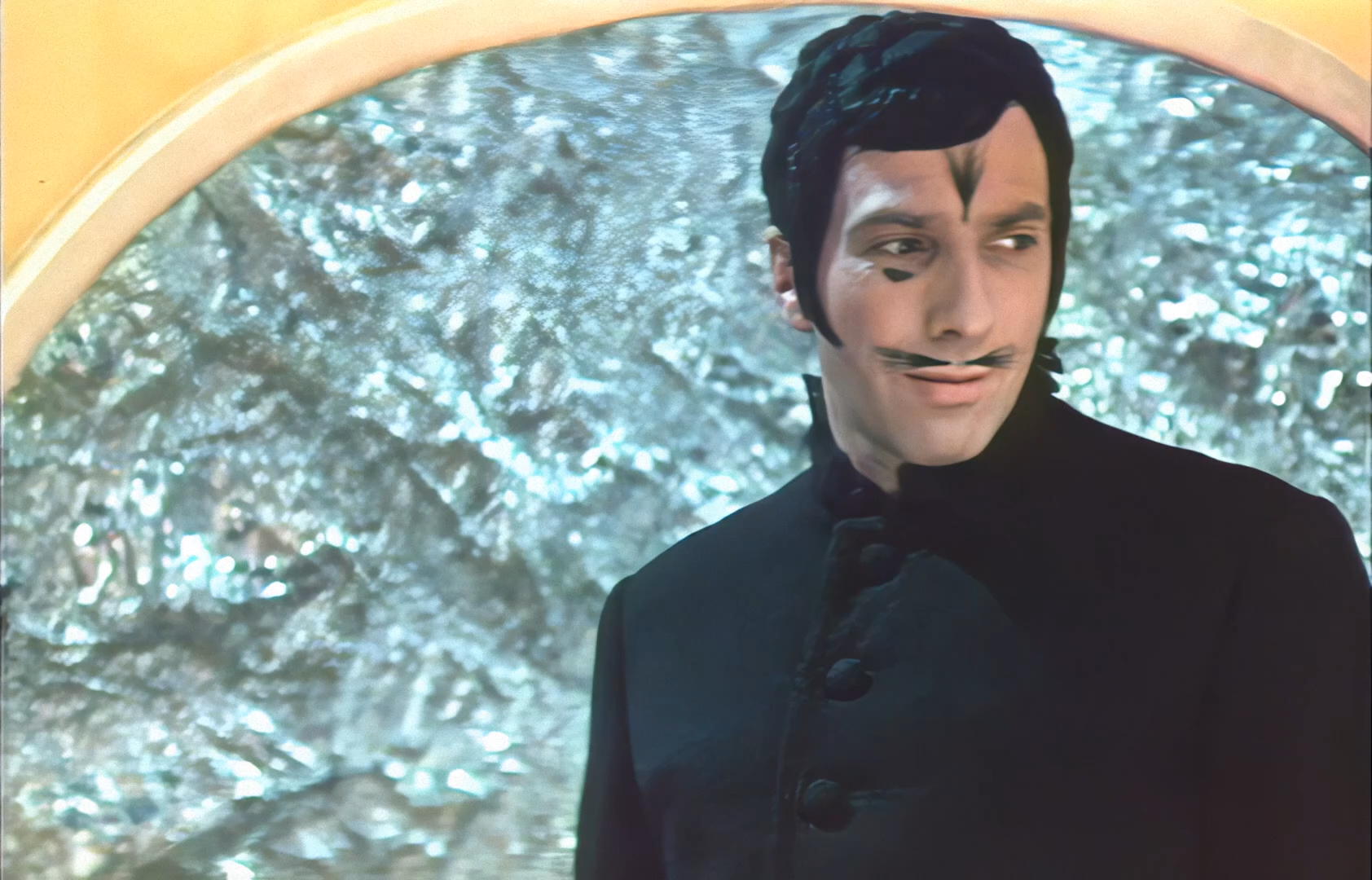 Король-олень (1970) 1080 AI.mkv_snapshot_01.07.51.040.png