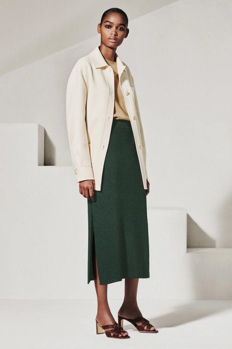 00004-Loro-Piana-Spring-22-RTW-Milan-credit-brand.webp