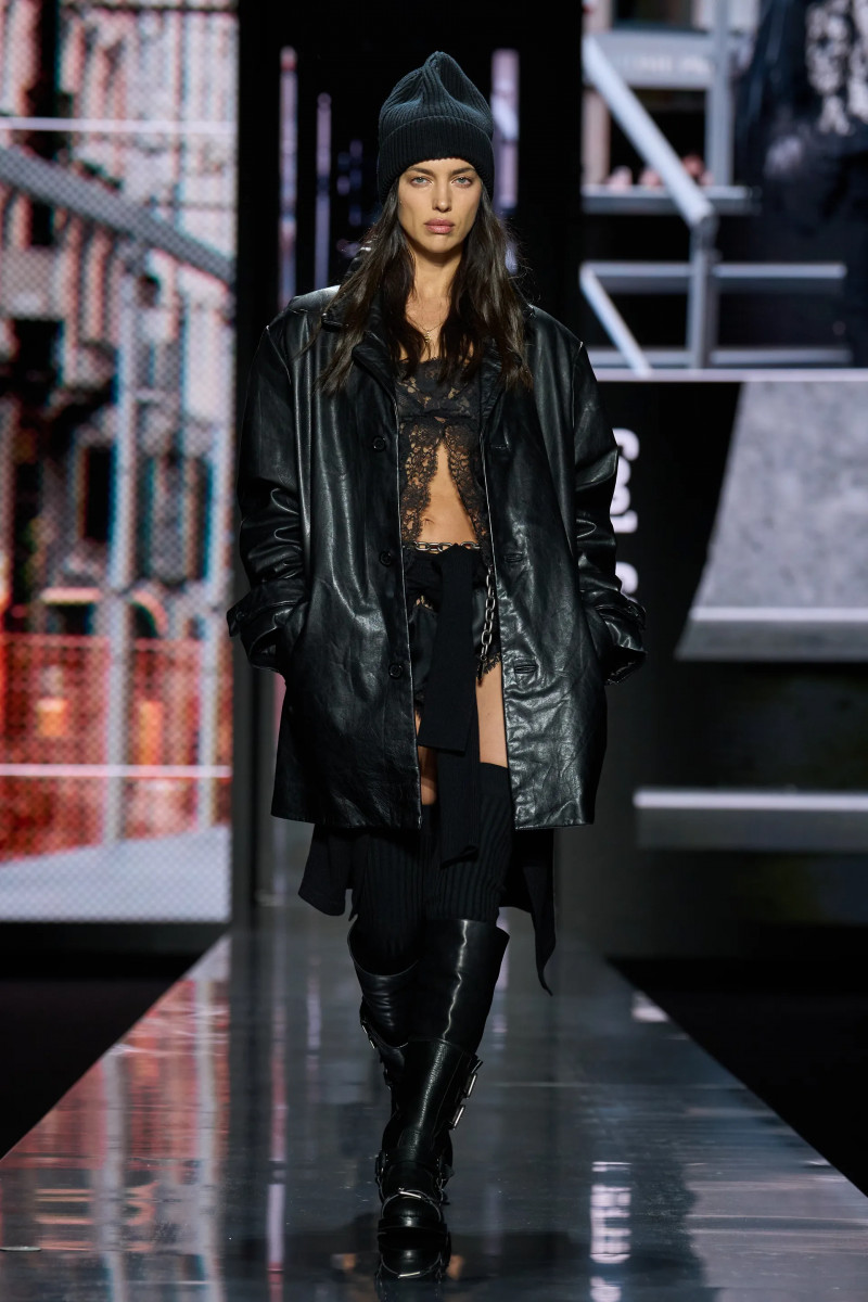 00051-dolce-and-gabbana-fall-2025-ready-to-wear-credit-gorunway.webp