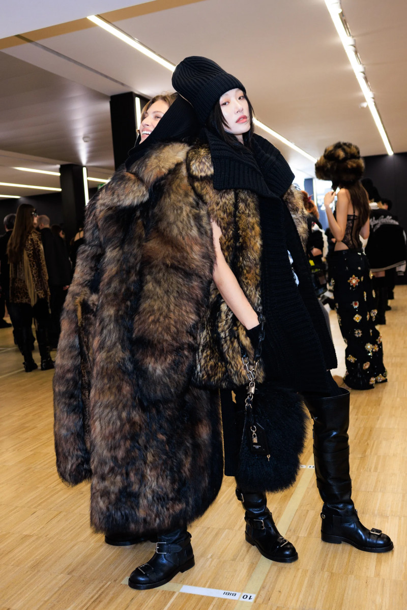 DOLCE GABBANAFW25_BACKSTAGE_ACIELLE15.webp