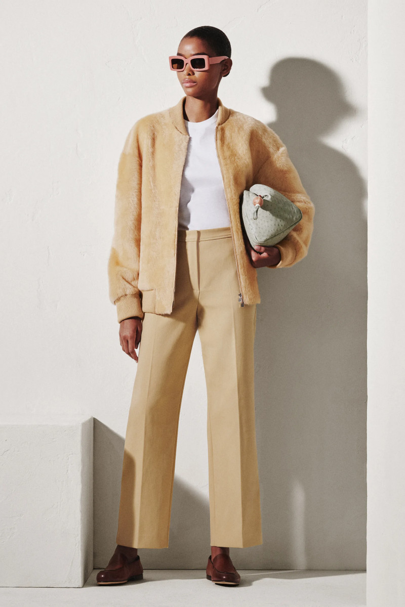 00003-Loro-Piana-Spring-22-RTW-Milan-credit-brand.webp