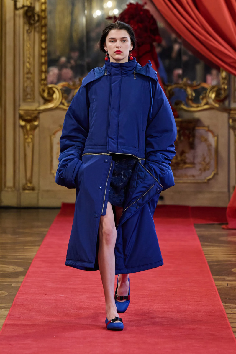 00031-hui-fall-2025-ready-to-wear-credit-brand.webp