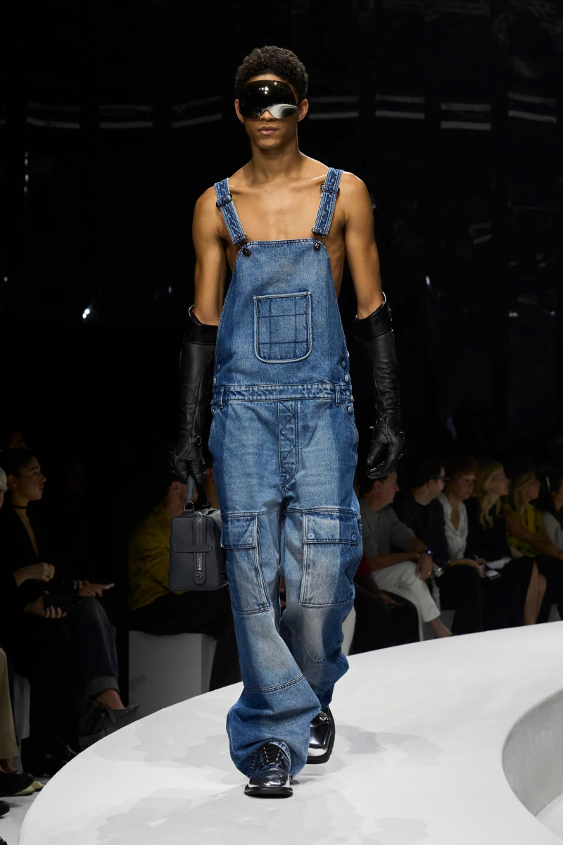 00021-ferrari-spring-2024-ready-to-wear-credit-gorunway.webp