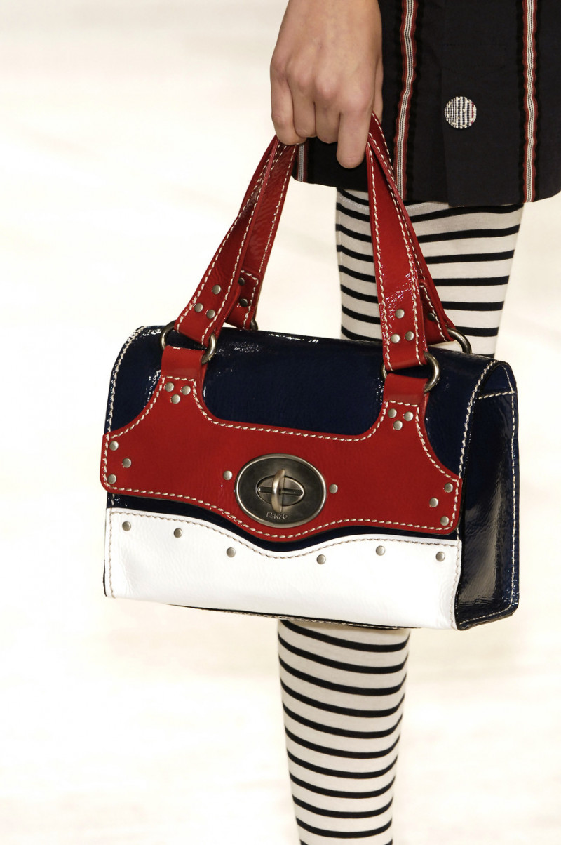 Kenzo+Spring+2006+Details+_FfHBChkt0nx.jpg