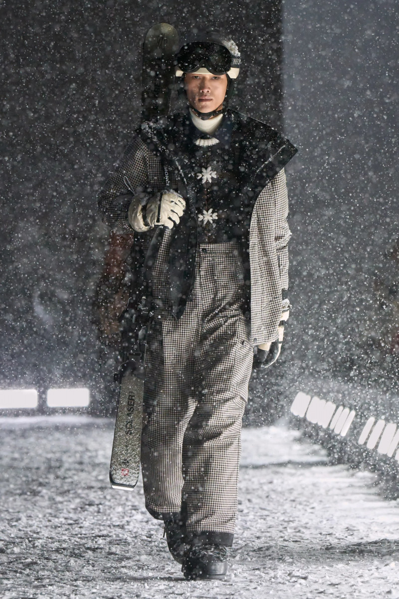 00034-moncler-grenob-fall-2025-ready-to-wear-credit-brand.webp