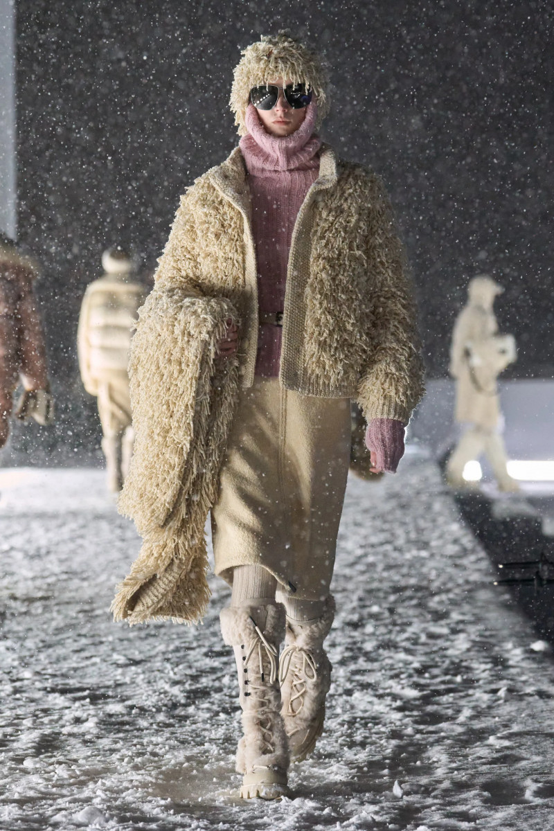00067-moncler-grenob-fall-2025-ready-to-wear-credit-brand.webp