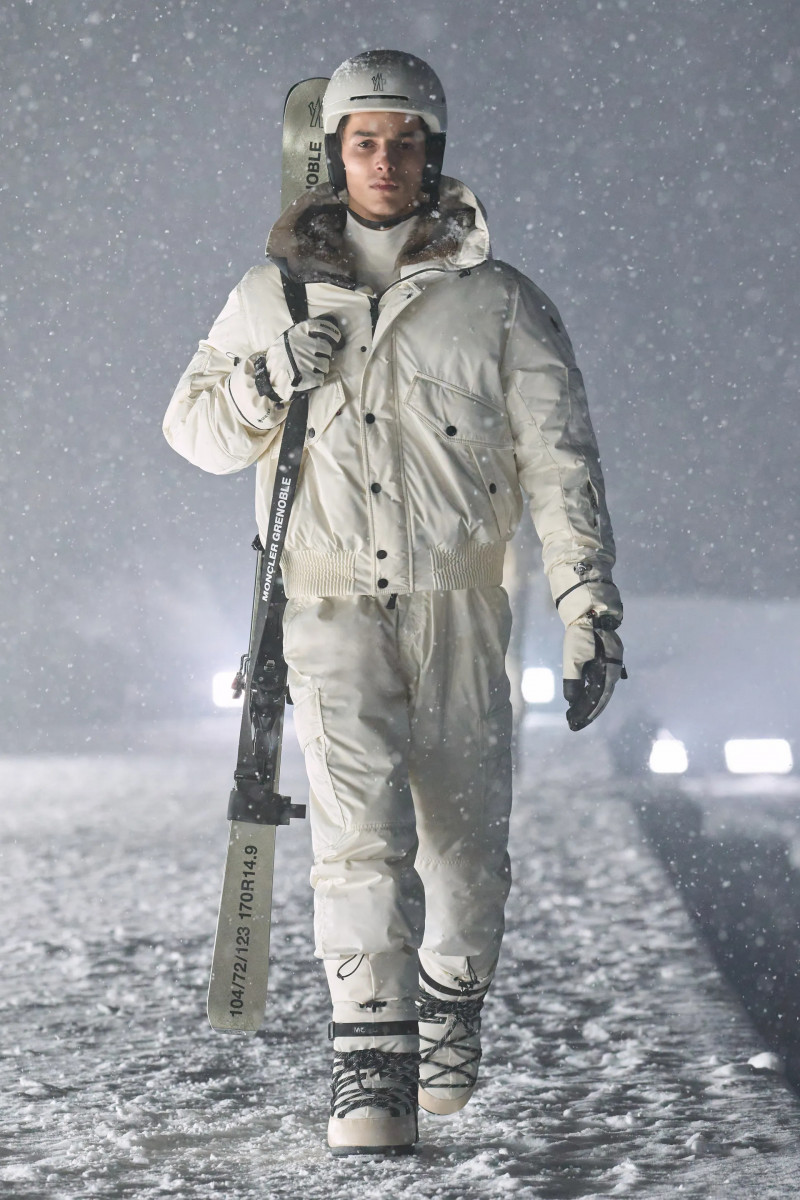 00117-moncler-grenob-fall-2025-ready-to-wear-credit-brand.webp