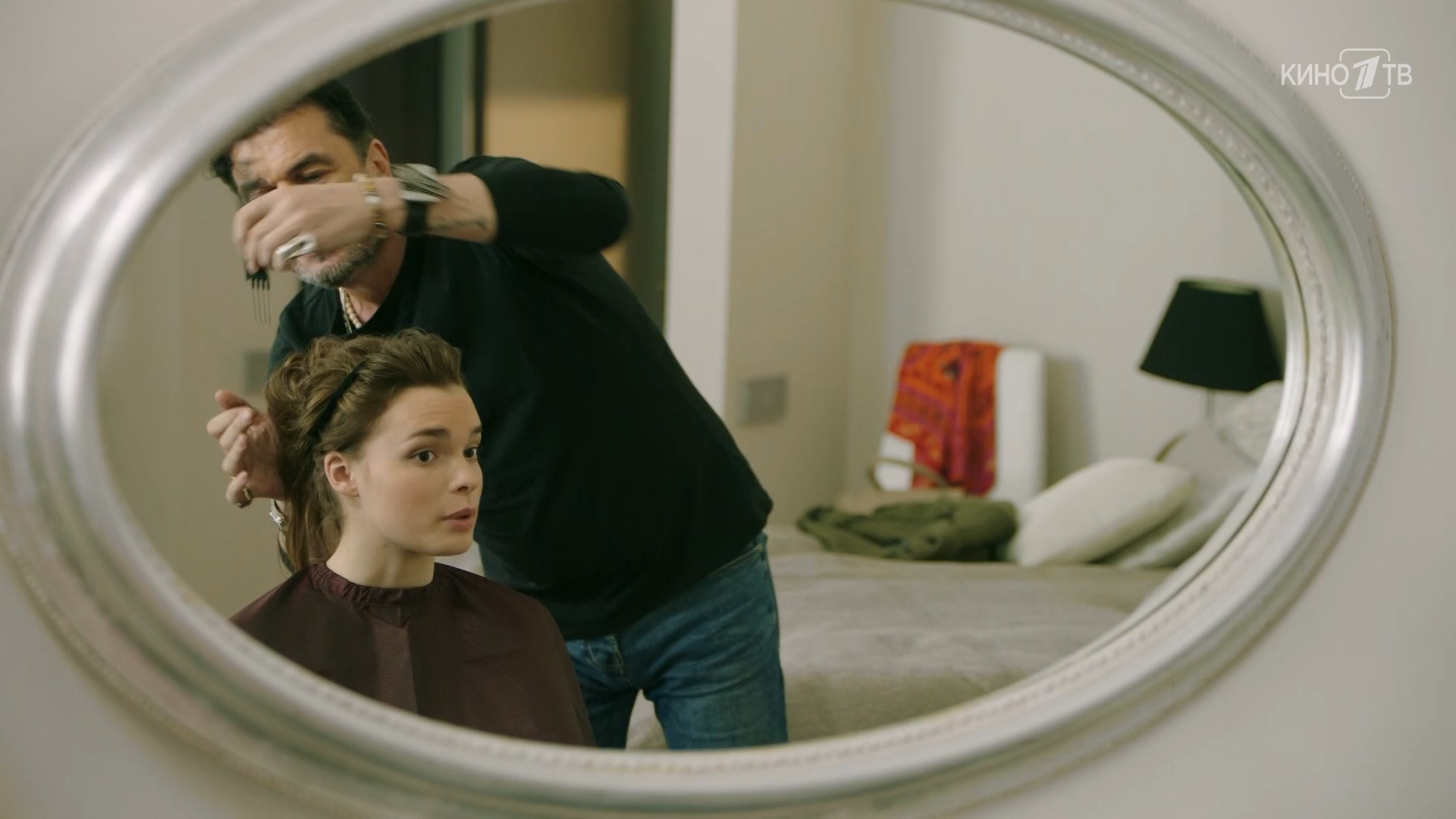 Moskovskaya.mylnaya.opera.S01.E01.2021.WEB-DL.1080p.ExKinoRay.mkv_snapshot_16.52.png