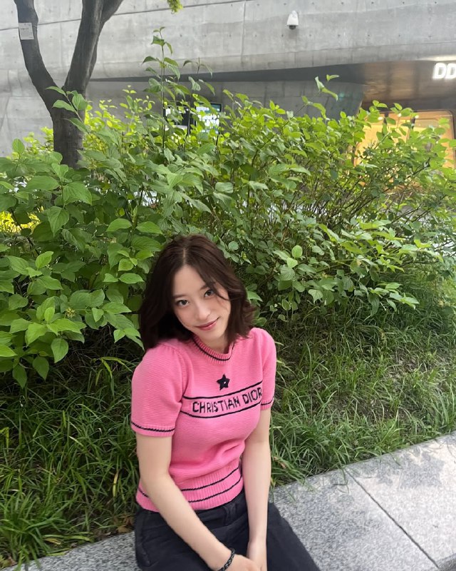 https://i7.imageban.ru/out/2025/06/09/37eb137279bab5398d207cd54ee269ed.jpg