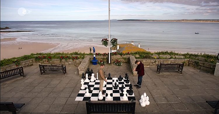 Розамунда Пилчер: фальшивая жизнь, настоящая любовь /Rosamunde Pilcher: Wrong Life, True Love/ 2020 (0:35:48 / 1:28:22)