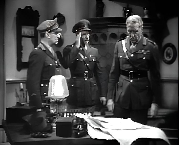 Британская разведка /British Intelligence 1940 (0:02:11 / 2:14:32)