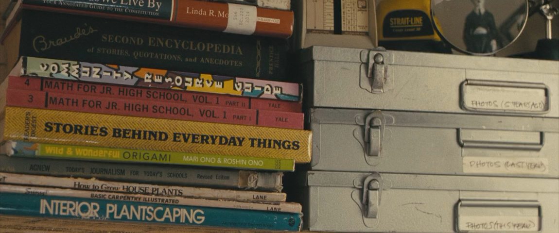 Чистильщик бассейнов (2023) HDRip-AVC_ivanes.mkv_20250825_161346.543.png