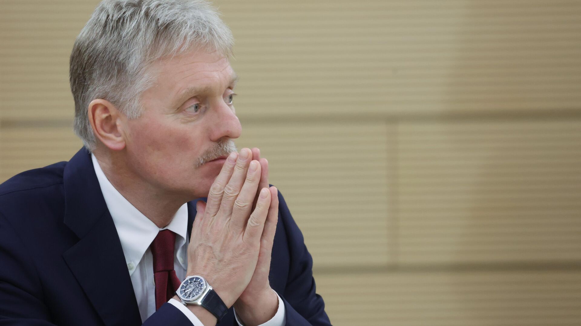 Песков рассказал о встрече Путина с главой Газпрома в Санкт-Петербурге