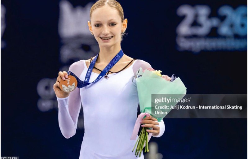 https://i7.imageban.ru/out/2025/09/27/0d42596220314ffb53b4c640a83f9b5d.jpg