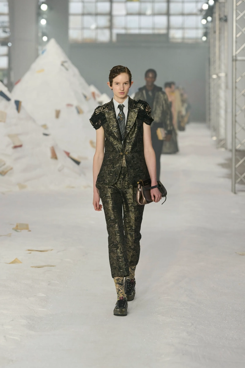 00070-antonio-marras-spring-2026-ready-to-wear-credit-gorunway.webp