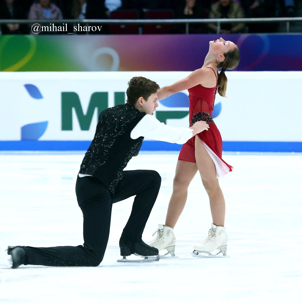 https://i7.imageban.ru/out/2025/10/01/ed997412dcef54bbc4ef6414aff6b14d.jpg