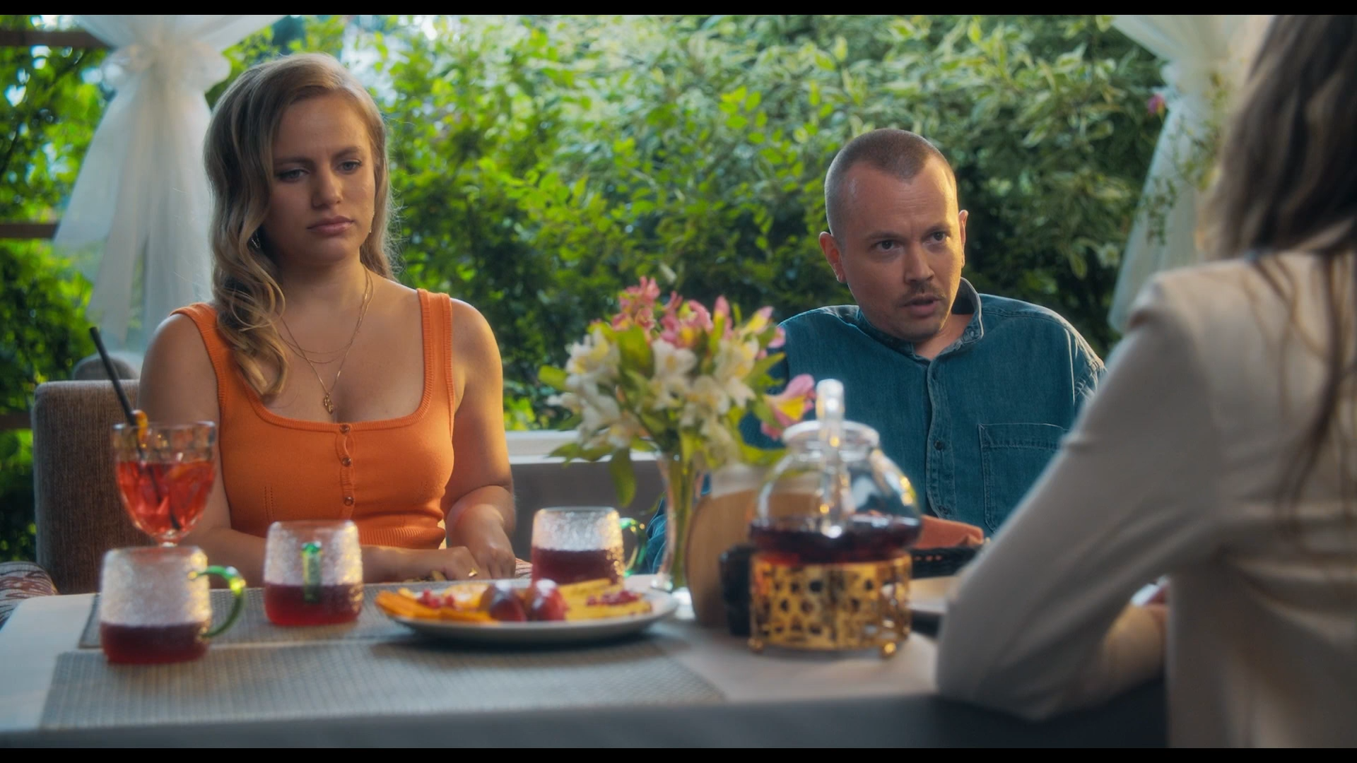 Muzhskie.pravila.moego.deda.2024.WEB-DL.1080p.mkv_snapshot_00.37.03.png