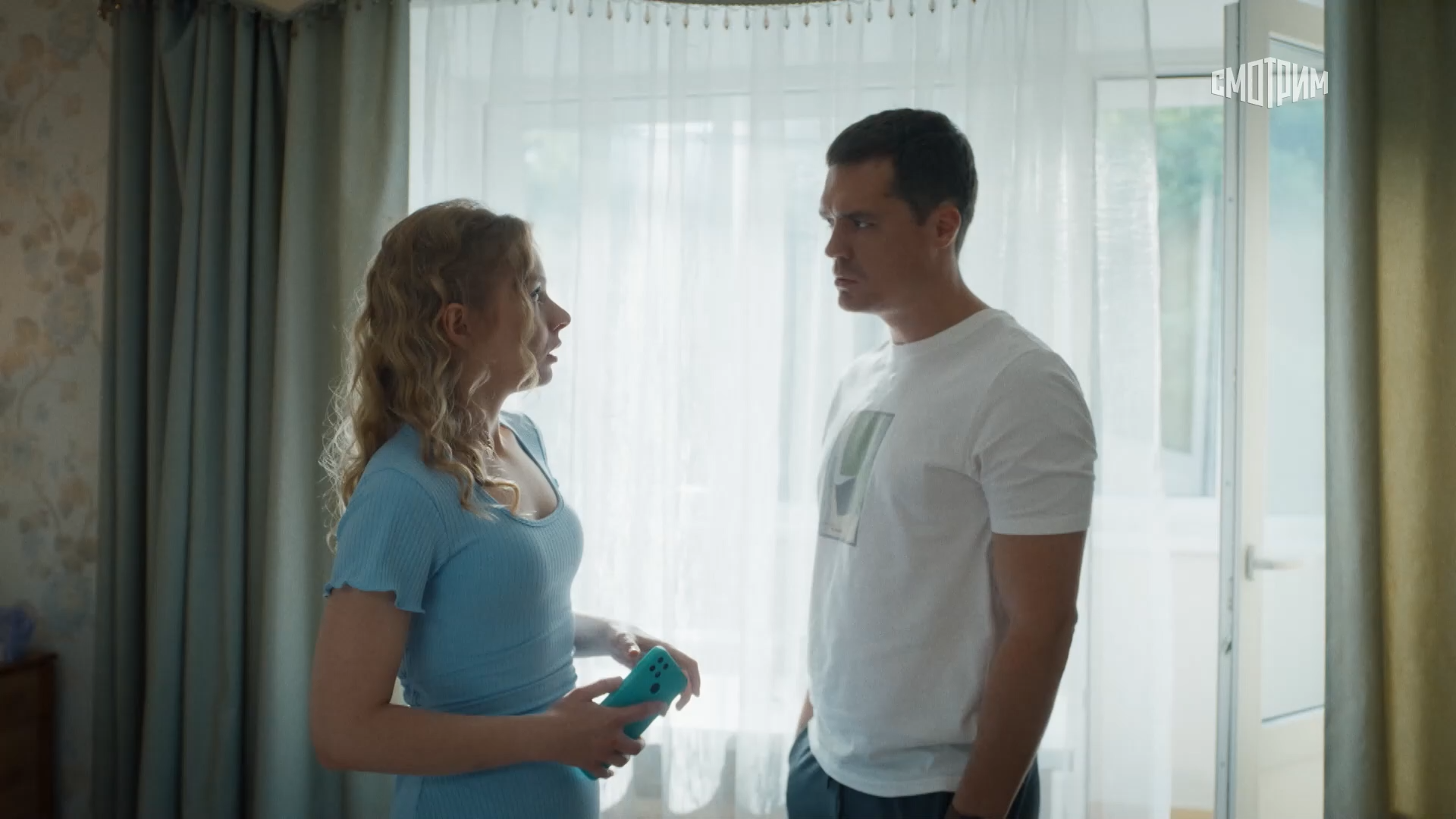 01. Между голосом и эхом.2025.WEB-DL 1080p.Files-x.mkv_snapshot_03.33.png