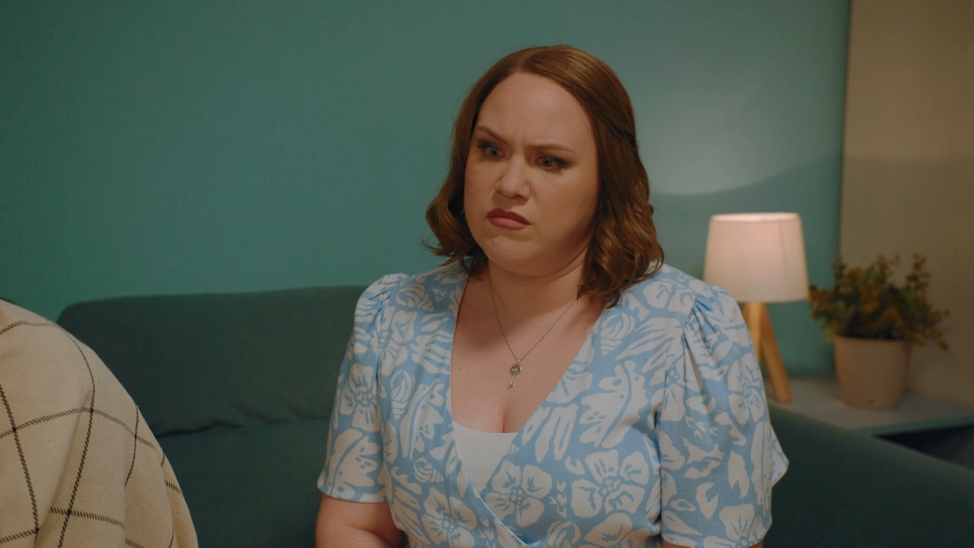 Mama.budet.protiv.S03.E01.2025.WEB-DL.1080p.mkv_snapshot_20.03.png