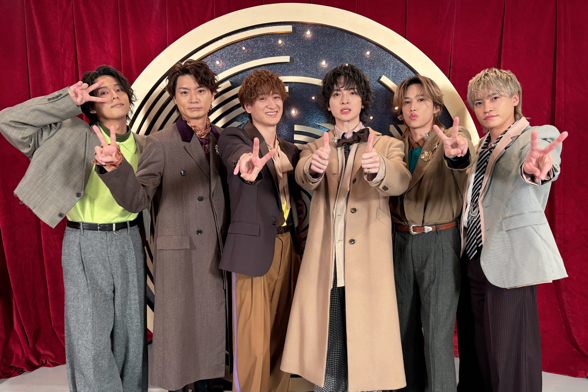 12 ноября G5ocSTOaYAADfC0.jpg