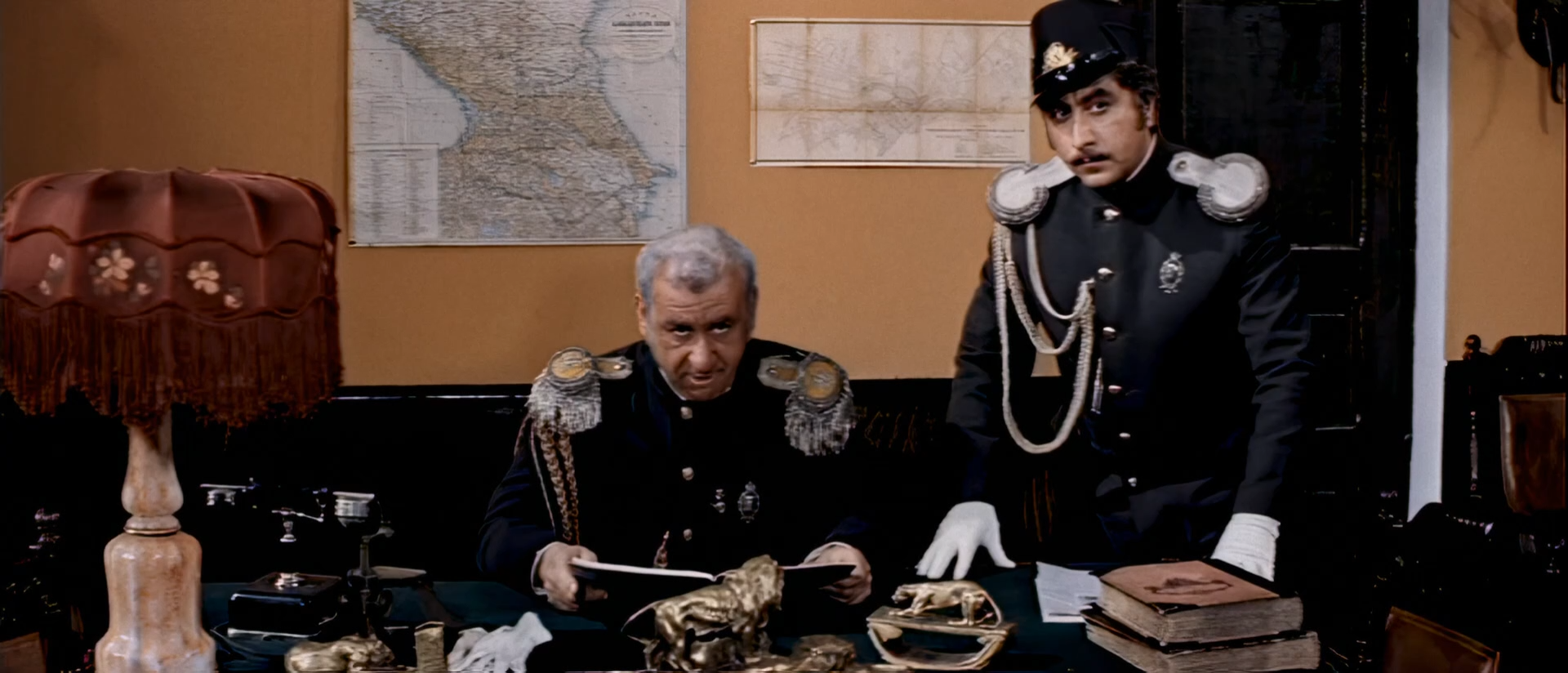 Мелодии Верийского квартала 1080 AI.mkv_snapshot_00.46.37.040.png