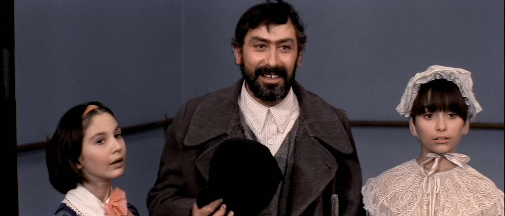 Мелодии Верийского квартала 1080 AI.mkv_snapshot_00.19.06.040.png