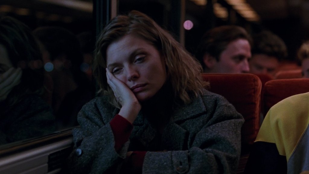 Фрэнки и Джонни.1991.BDRip AVC msltel.mkv_snapshot_00.04.58.048.jpg